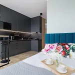 Stylish Air-conditioned On The 25th Floor In By Renters * Katowice