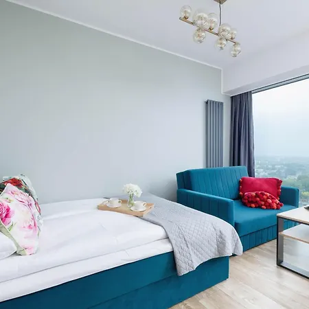 Stylish Air-conditioned On The 25th Floor In By Renters *