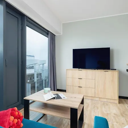 Апартаменты Stylish Air-conditioned On The 25th Floor In By Renters *