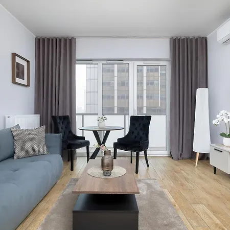 Stylish Air-conditioned On The 25th Floor In By Renters Апартаменты Катовице
