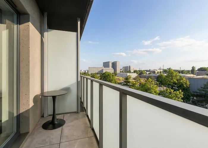 Апартаменты Stylish Air-conditioned On The 25th Floor In By Renters Катовице